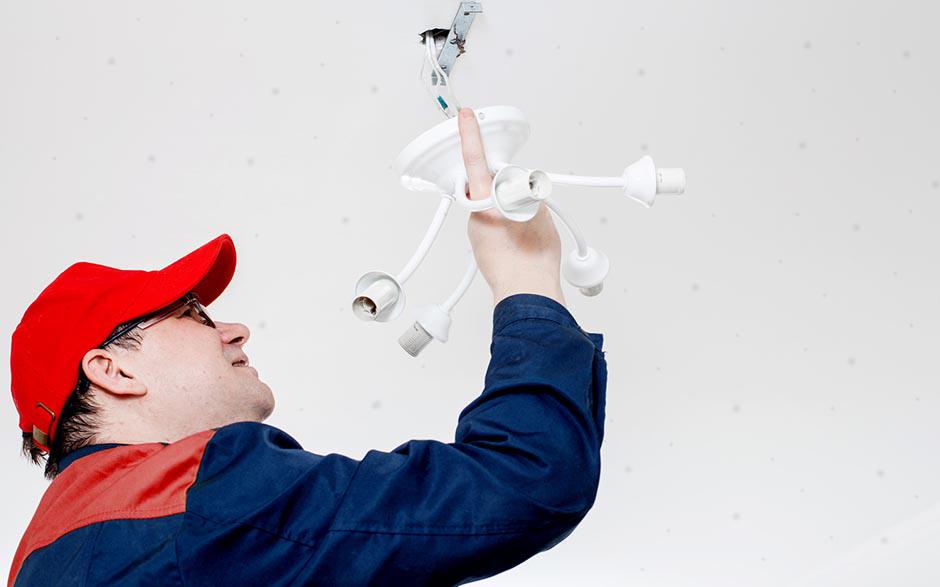recherche travail électricien bâtiment Montévrain